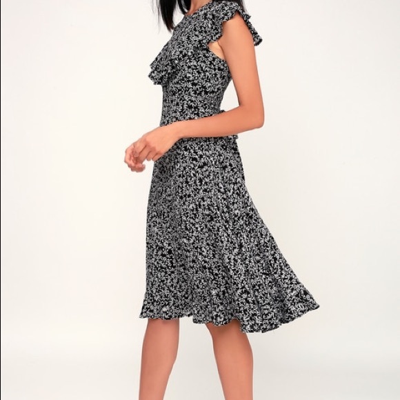 Vine and Dandy Black and White Print Midi NWT - Picture 3 of 5